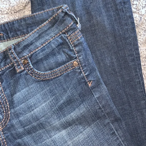 KUT from the Kloth Jeans — 8 - Picture 5 of 8